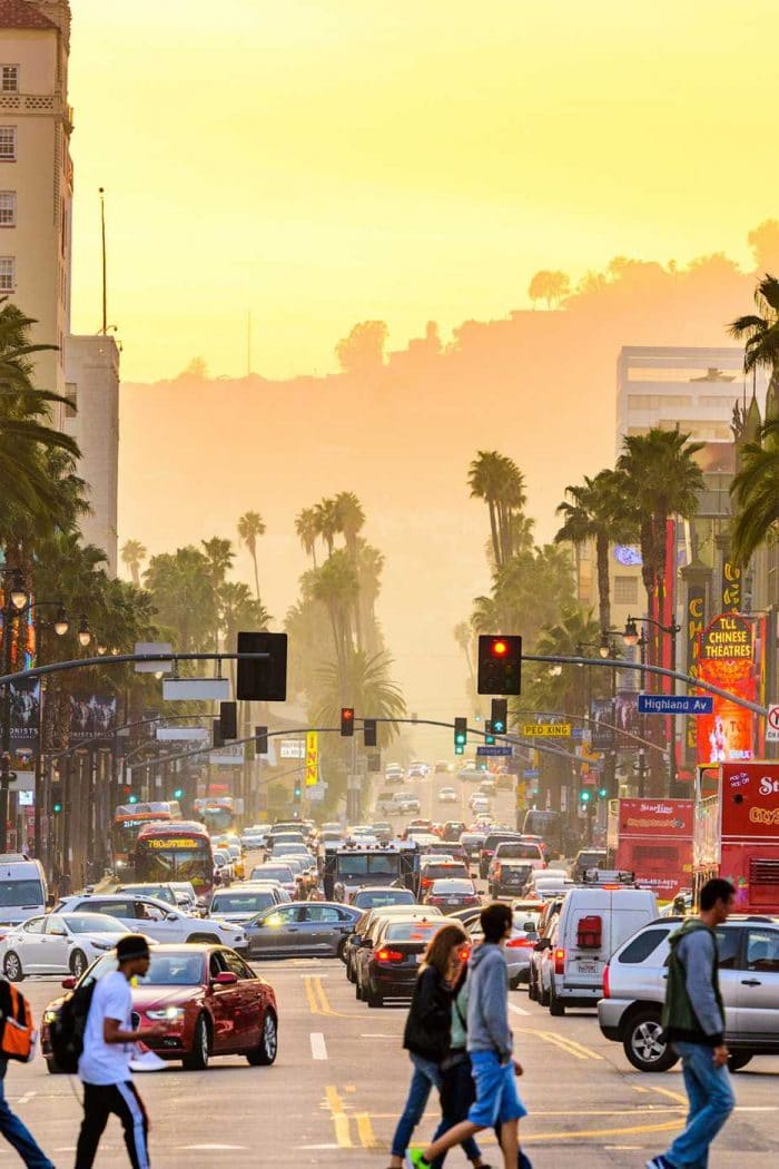 15 HONEST Pros & Cons of Living in Los Angeles, California