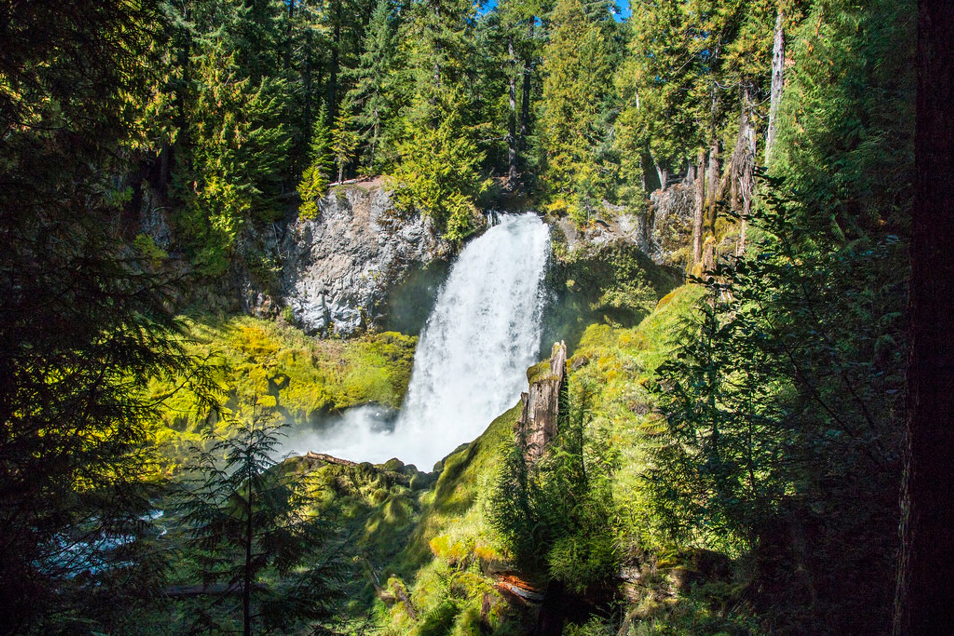 best waterfalls in Bend, Oregon