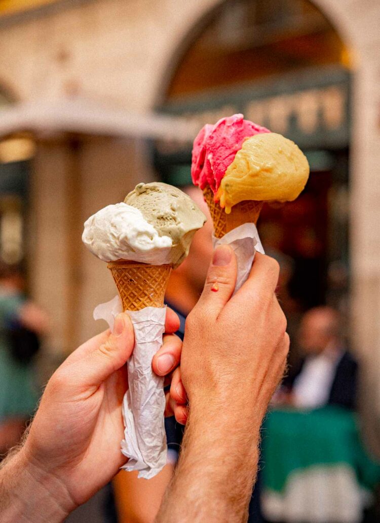 12 GLORIOUS Gelato Shops in Rome (You Can’t Afford to Miss)