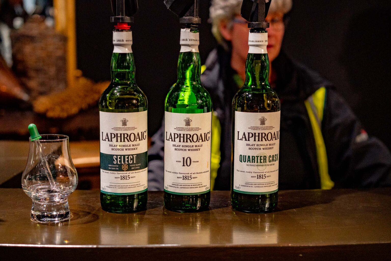 15+ EPIC Whisky Distilleries in Scotland (You Can't Afford to Miss)