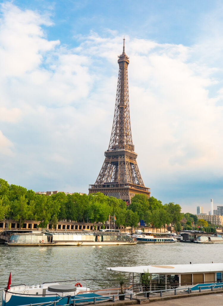 20 Epic Views of The Eiffel Tower (Including Restaurants + Hotels)