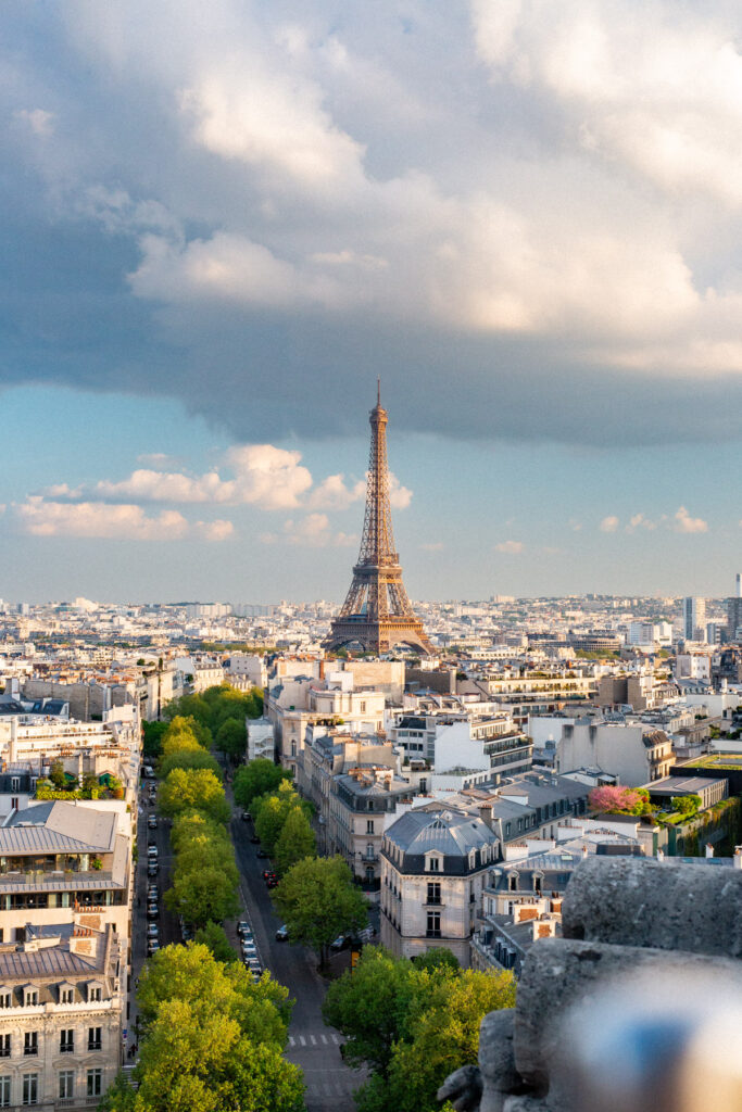 Best views of the Eiffel Tower from the Arc de Triomphe observation deck